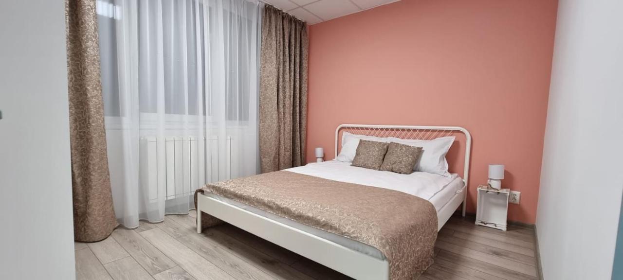 Hostel Citadella Deva Luaran gambar